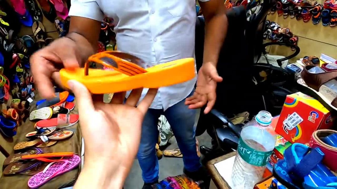 ₹65 से शुरू, जूते, चप्पल, सैंडल _ Shoes wholesale market karol bagh in delhi _ Inderlok Shoes Market
