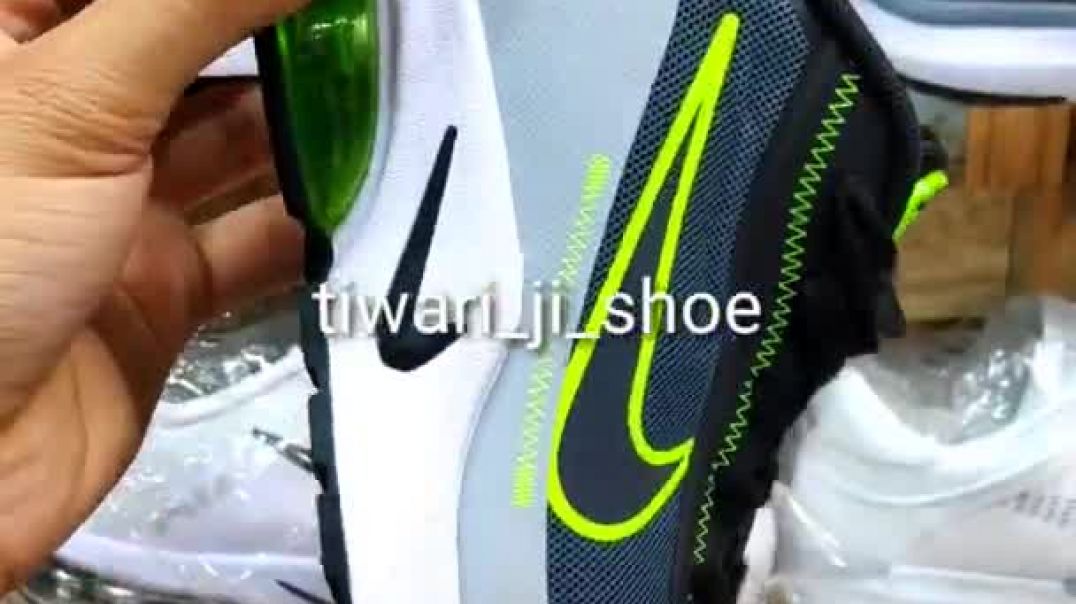 ⁣New Trending Viral Shoe