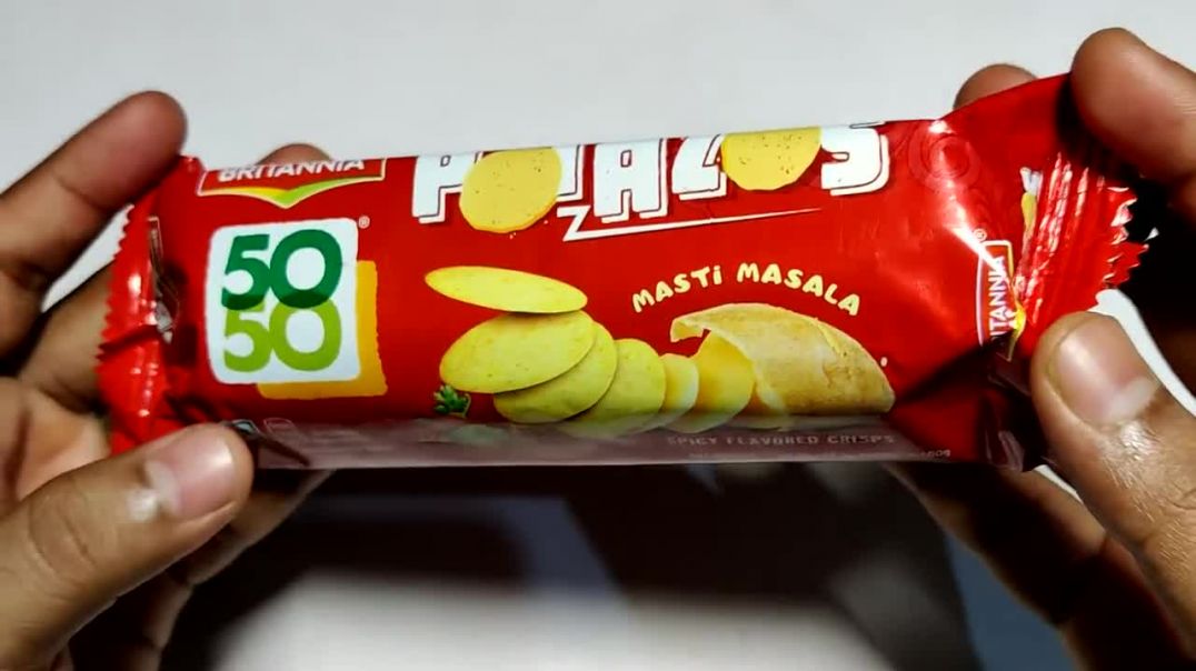 ⁣Britannia Potazos 50 50 Masala 🌶️ Biscuits 100g