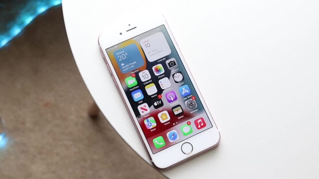 iPhone 6S In Mid 2022! (Review)