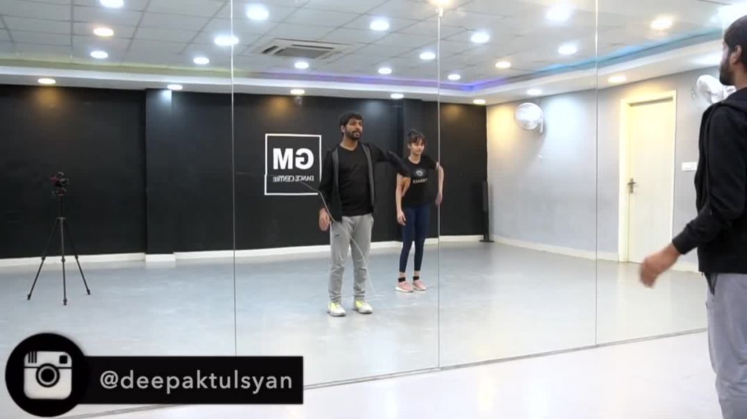 ⁣Gal Karke _ Bollywood Dance Tutorial