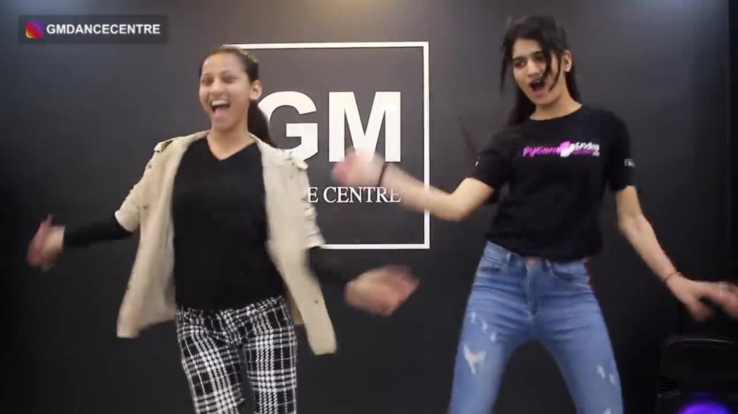 Don't Be Shy - Dance Cover