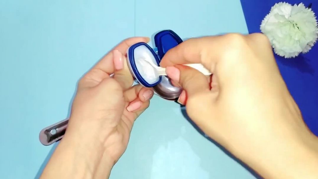 ⁣How to Make matte red lipstick __ How to make Matte lipstick __ DIY red Matte lipstick __