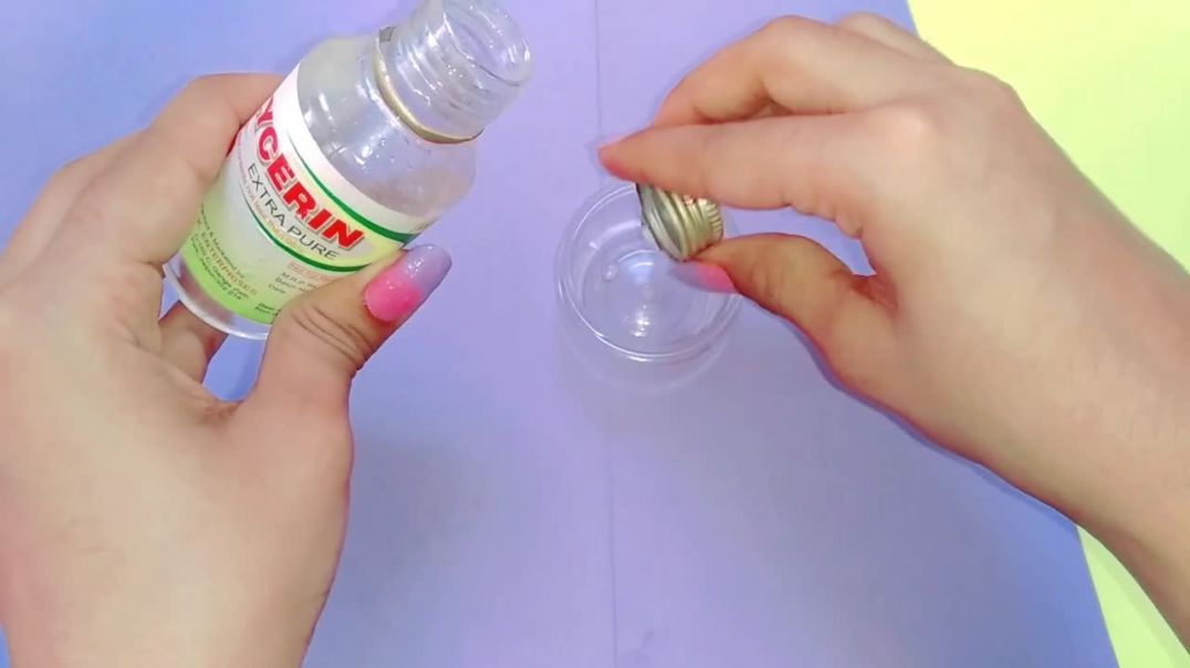 ⁣DIY Sparkle water tint _ DIY Glossy Water tint _ DIY Clear Sparkle lip gloss _ DIY sparkle lip gloss