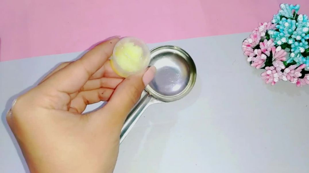 ⁣How To Make Glossy Lip Balm With Ghee __