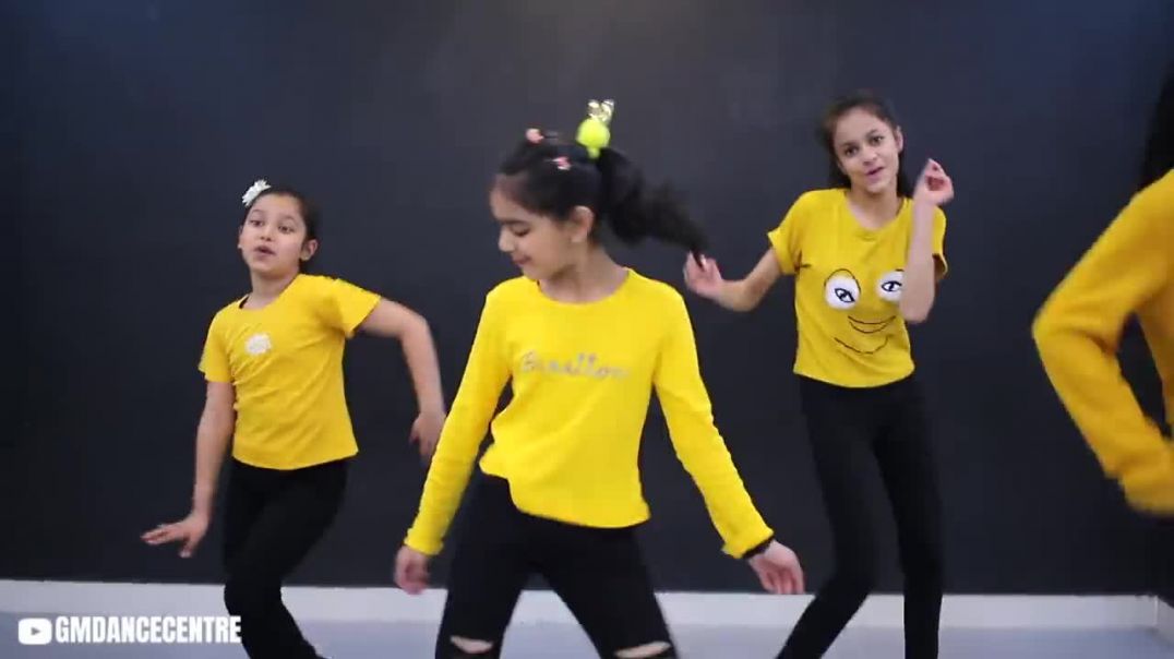 Lamberghini - Kids Dance - Doorbeen