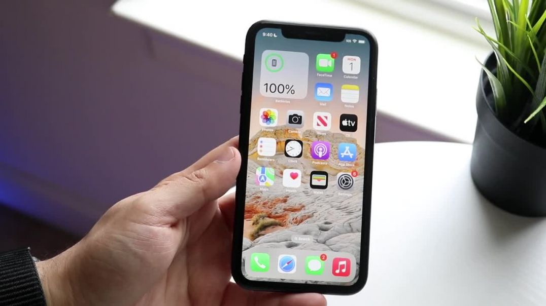 iPhone XR Has a BIG Issue