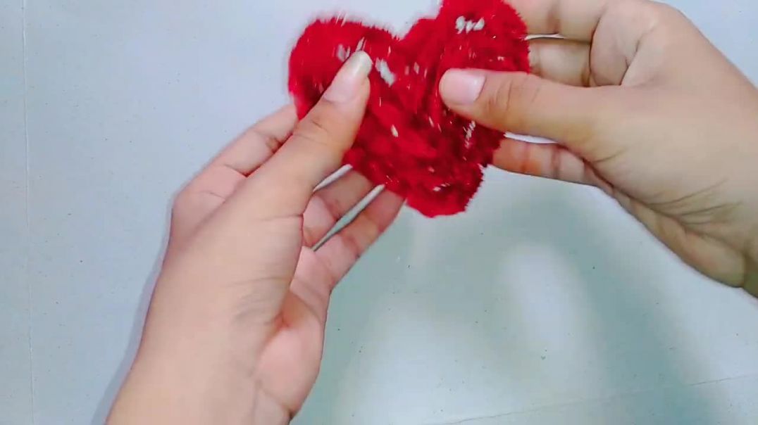 ⁣Homemade small Makeup kit Box __ How To Make Heart Shape Makeup kit At Home