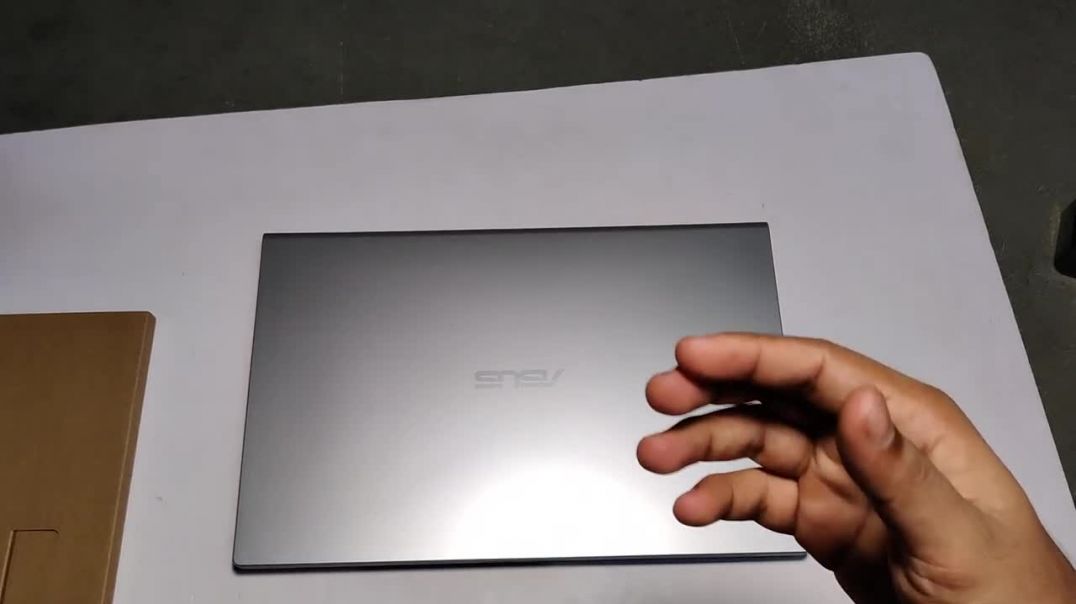 ASUS VivoBook 15, Ryzen 3 3250U - 15