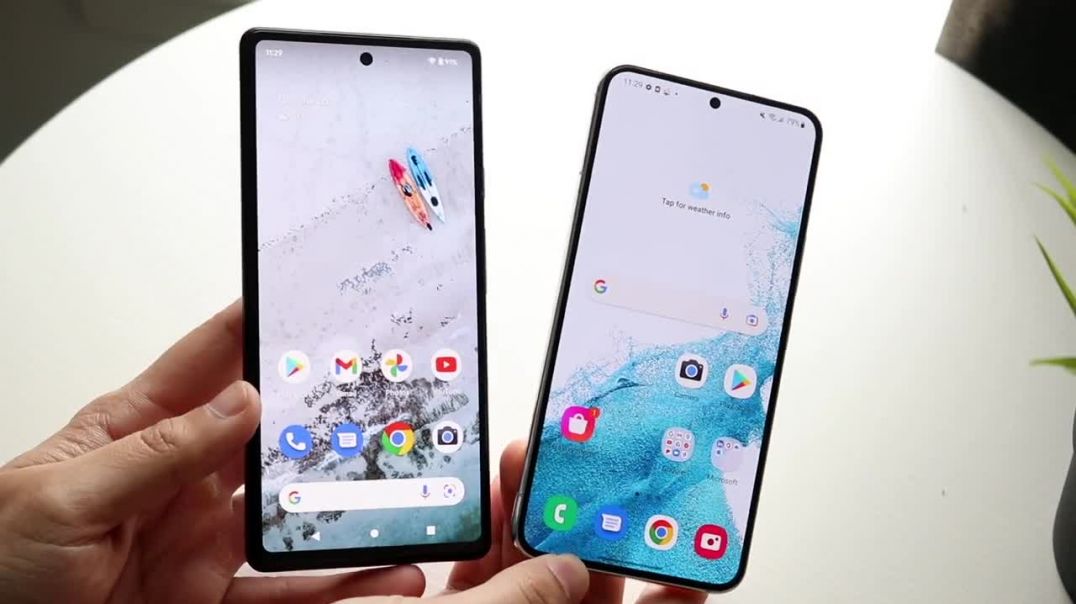 ⁣Google Pixel 6A Vs Samsung Galaxy S22! (Comparison) (Review)