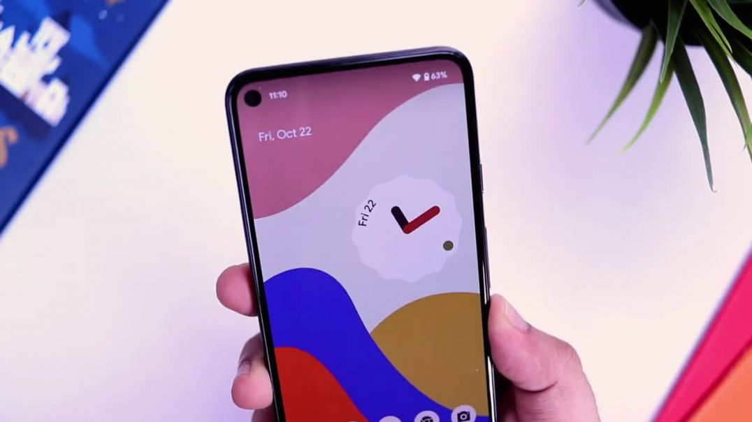 Android 12 Review - Best New Features You Need To Know!
