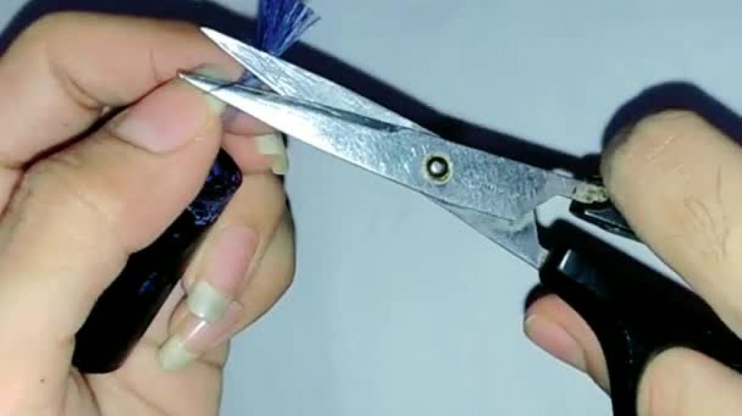 DIY Nail Striping Brush 2021 -- DIY Nail Art Brush --