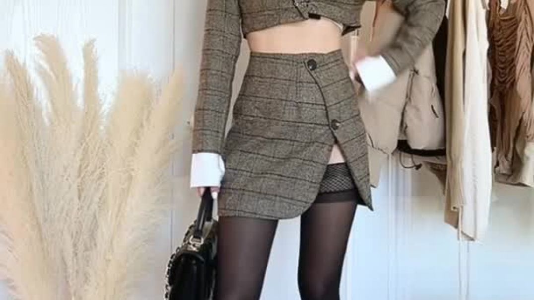 Never rip your tights again 👁👄👁 #shorts