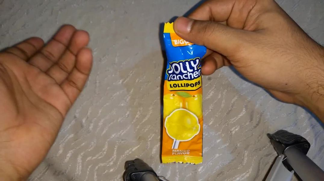 ⁣Jolly Rancher Lollipop