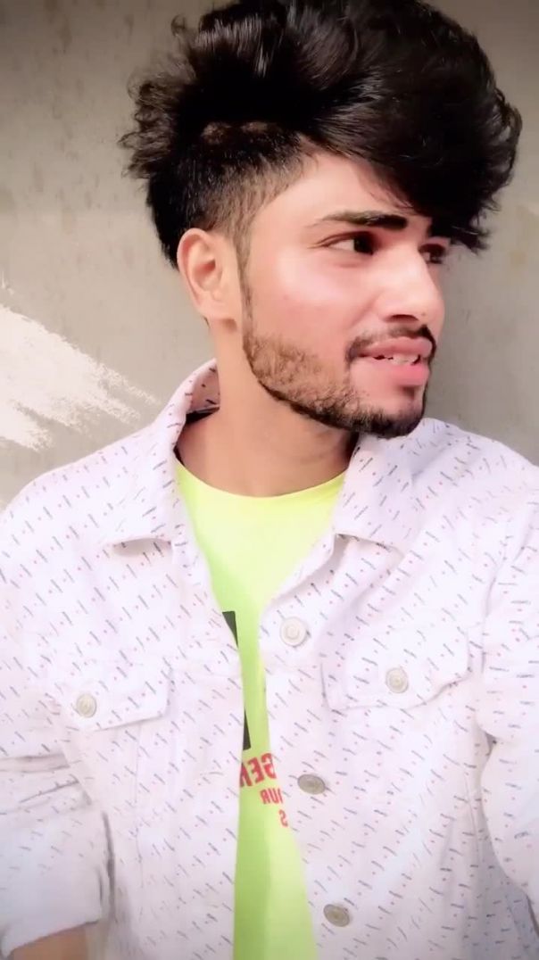Tag ur Frnd who’s at Manali   @itsziyanansari